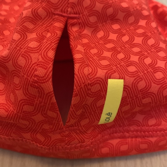 Lole ponytail hat - Picture 2 of 3